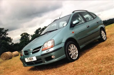 Almera Tino